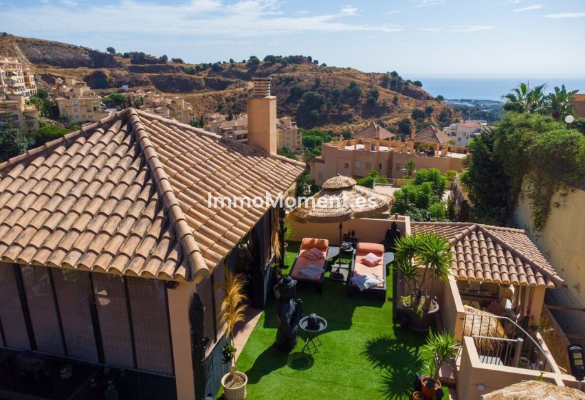 Resale - Apartment - Mijas - Calahonda