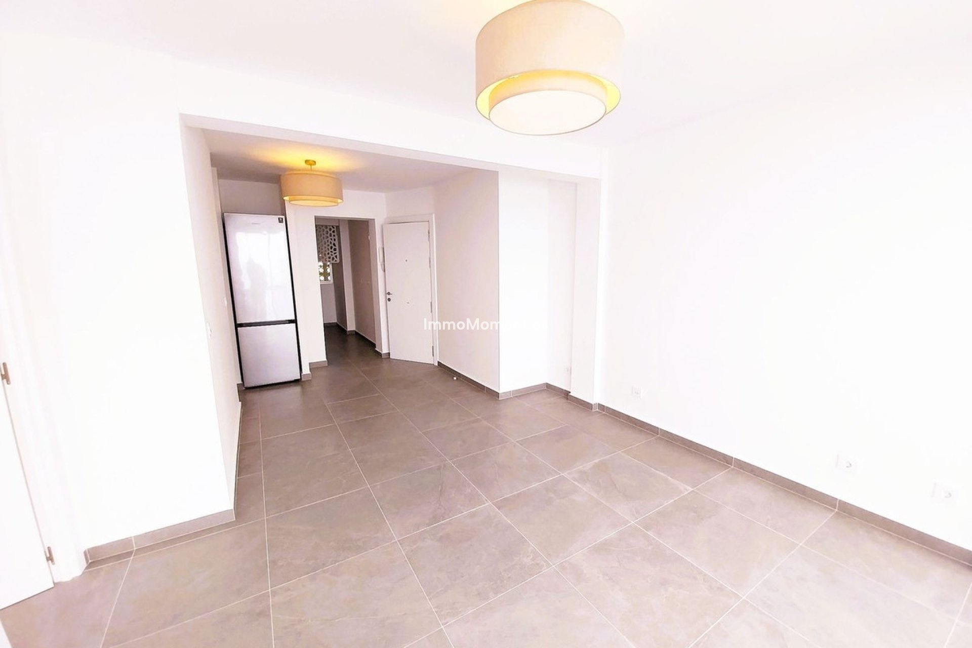 Resale - Apartment - Mijas - Calahonda