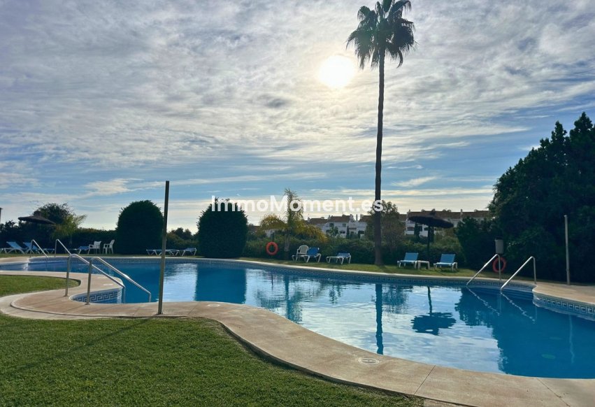 Resale - Apartment - Mijas - Calahonda