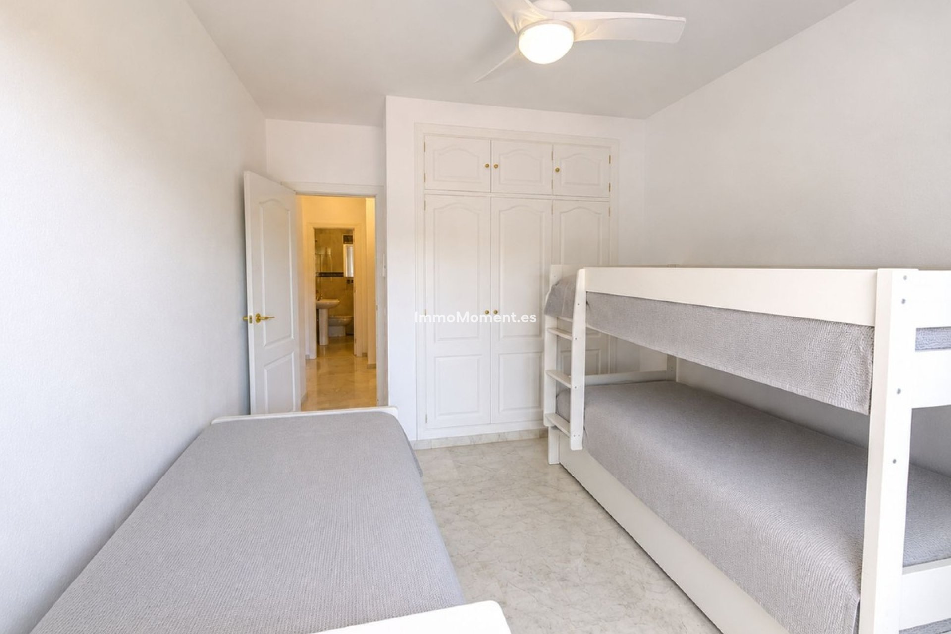 Resale - Apartment - Mijas - Calahonda