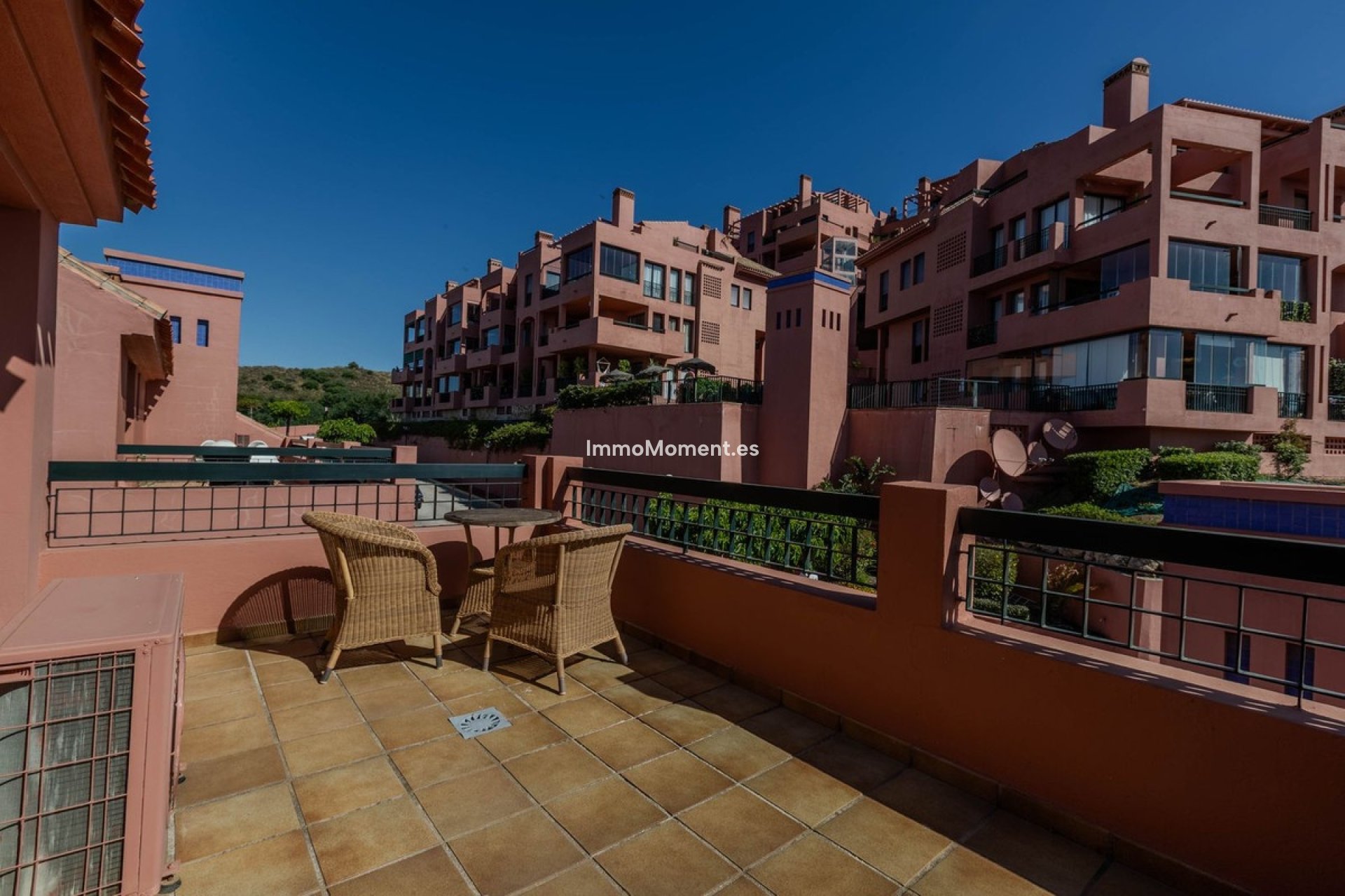 Resale - Apartment - Mijas - Calahonda