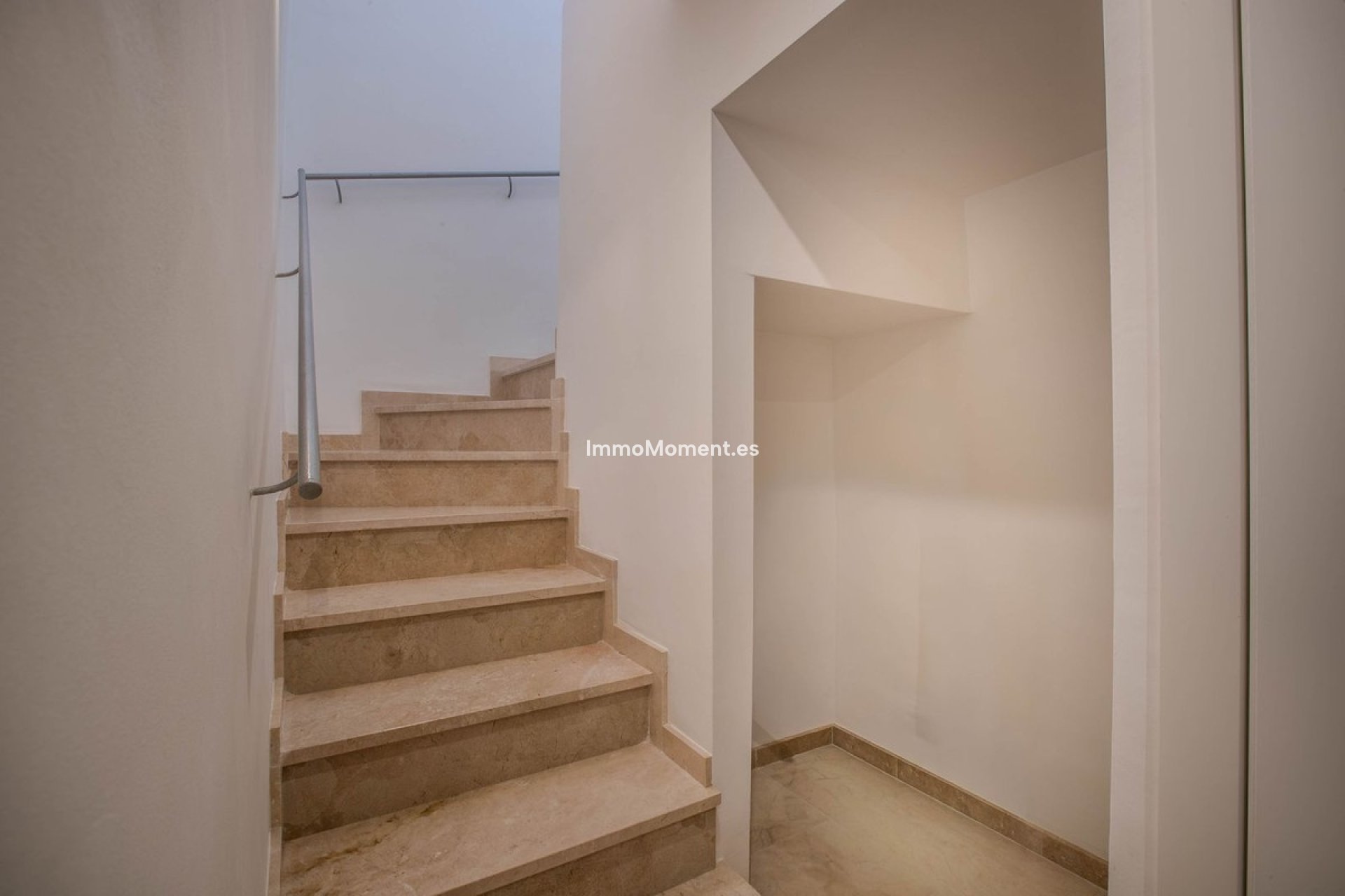 Resale - Apartment - Mijas - Calahonda