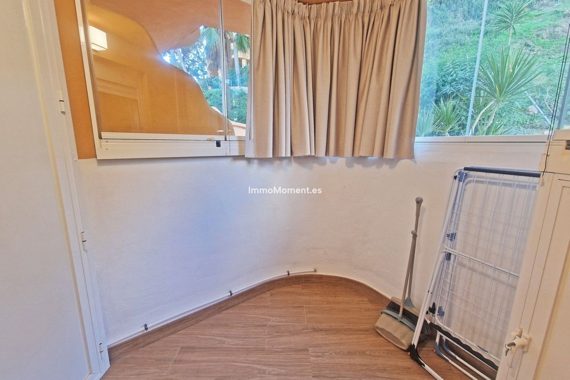 Resale - Apartment - Mijas - Calahonda