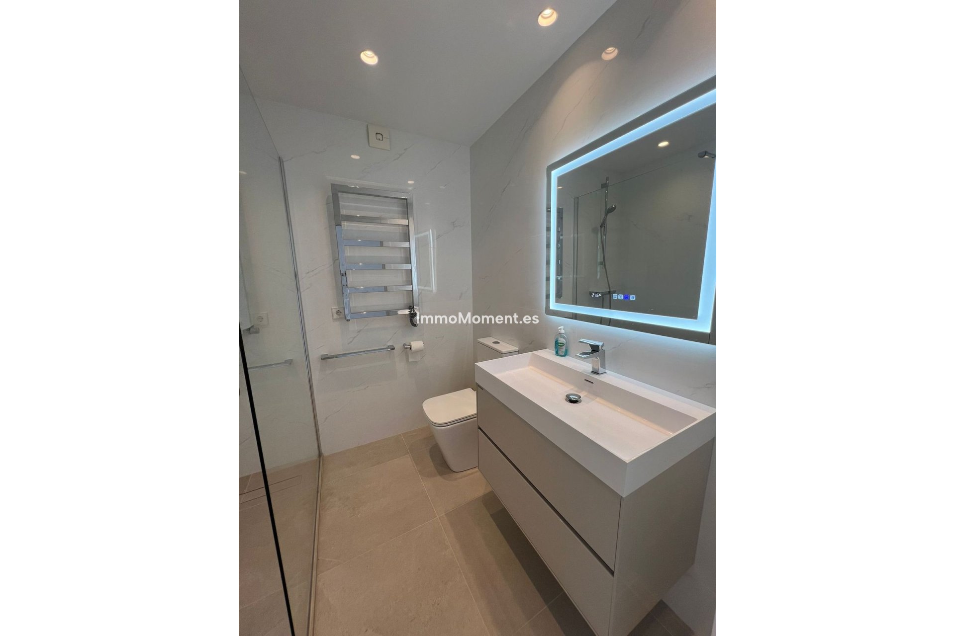 Resale - Apartment - Mijas - Calahonda