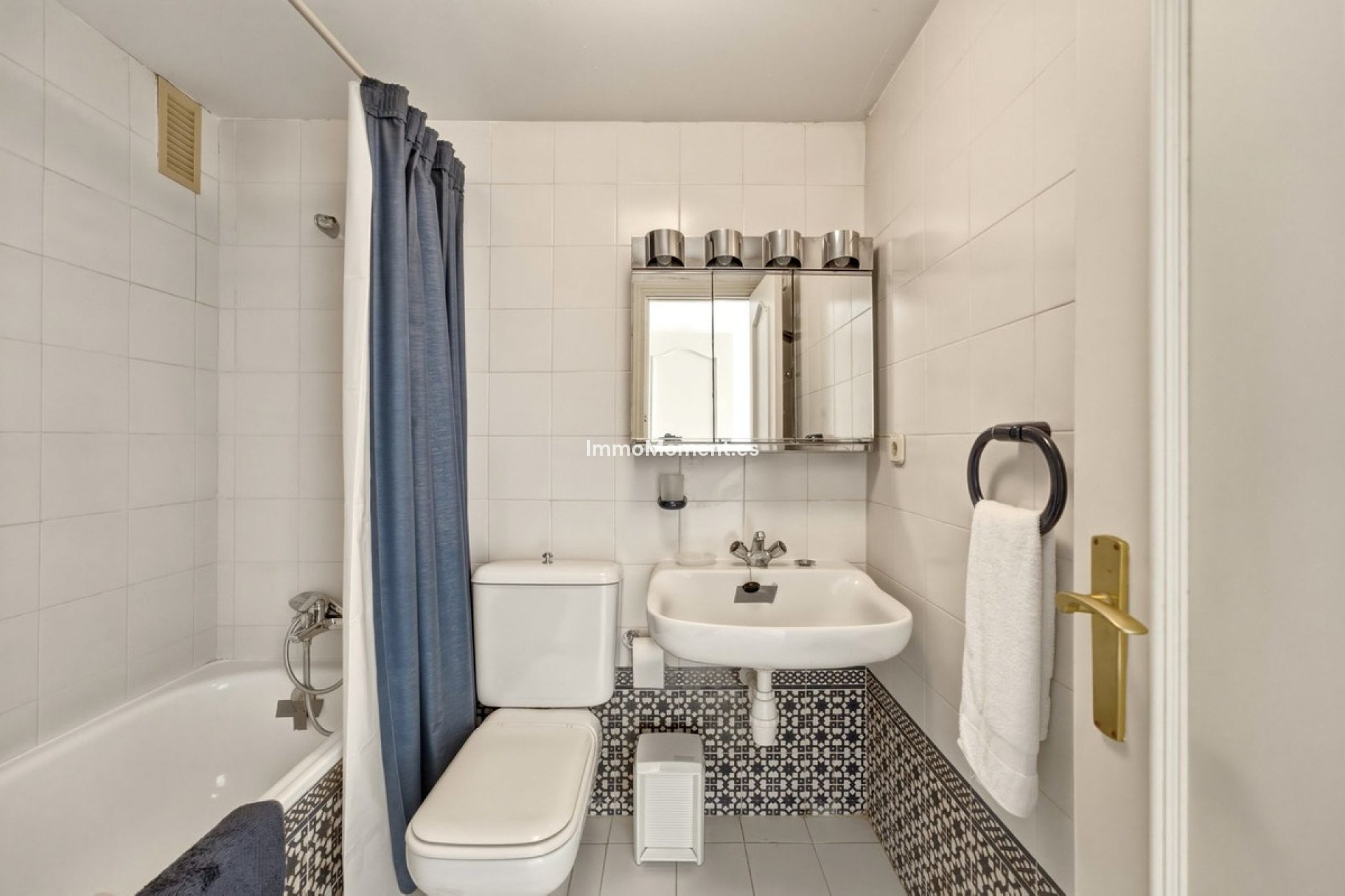 Resale - Apartment - Mijas - Calahonda