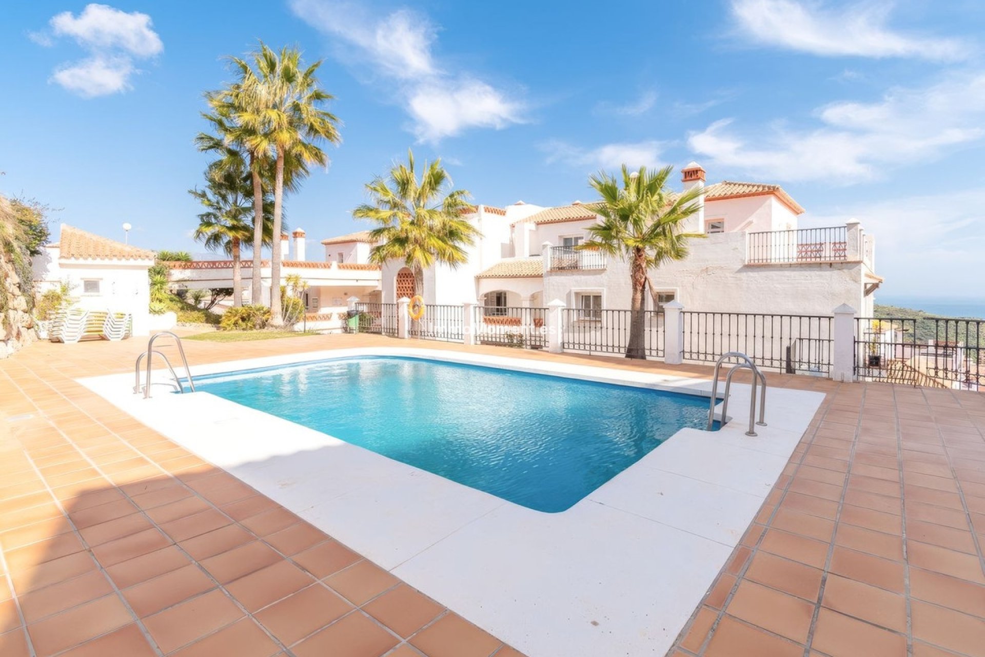 Resale - Apartment - Mijas - Calahonda