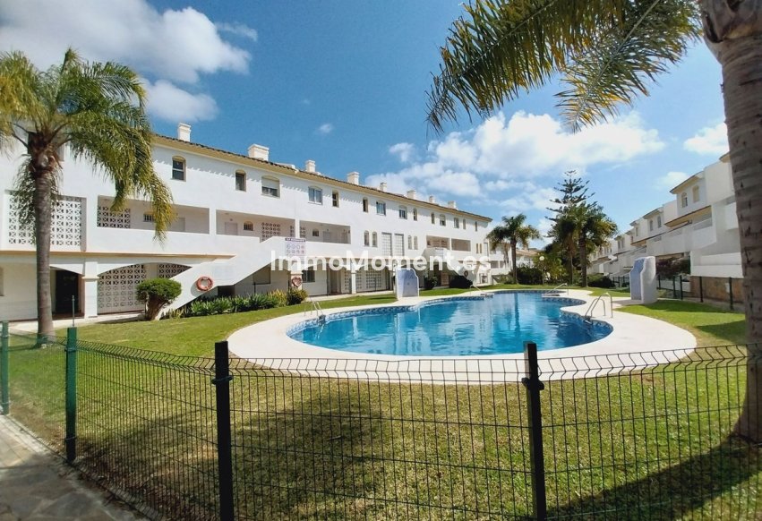 Resale - Apartment - Mijas - Calahonda