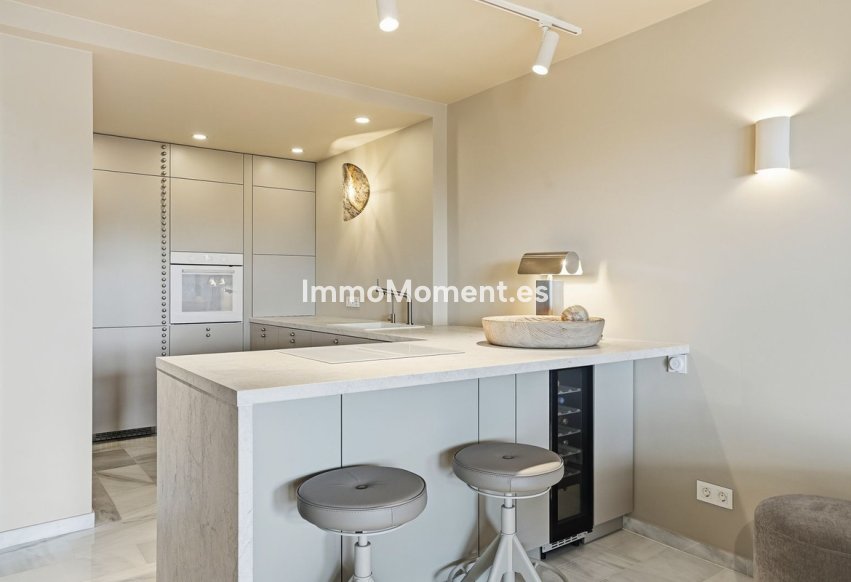 Resale - Apartment - Mijas - Calahonda