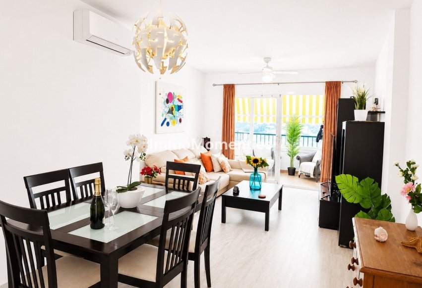 Resale - Apartment - Mijas - Calahonda