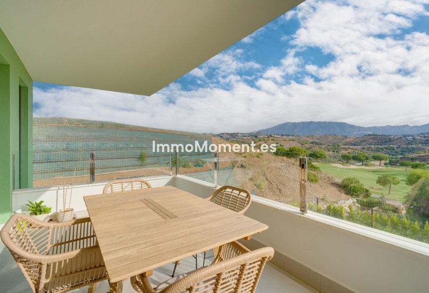 Resale - Apartment - Mijas - Calanova Golf