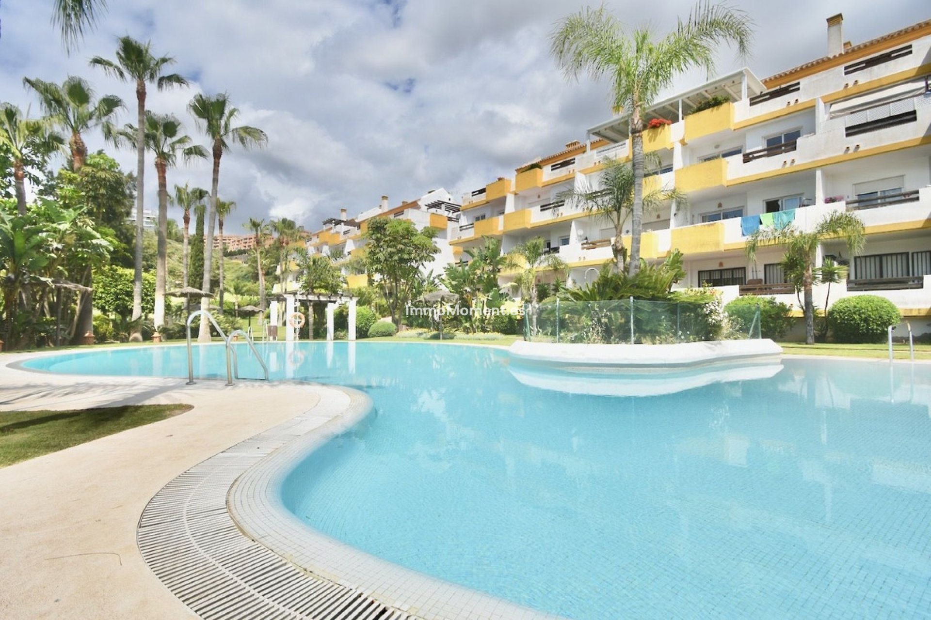 Resale - Apartment - Mijas - Calanova Golf