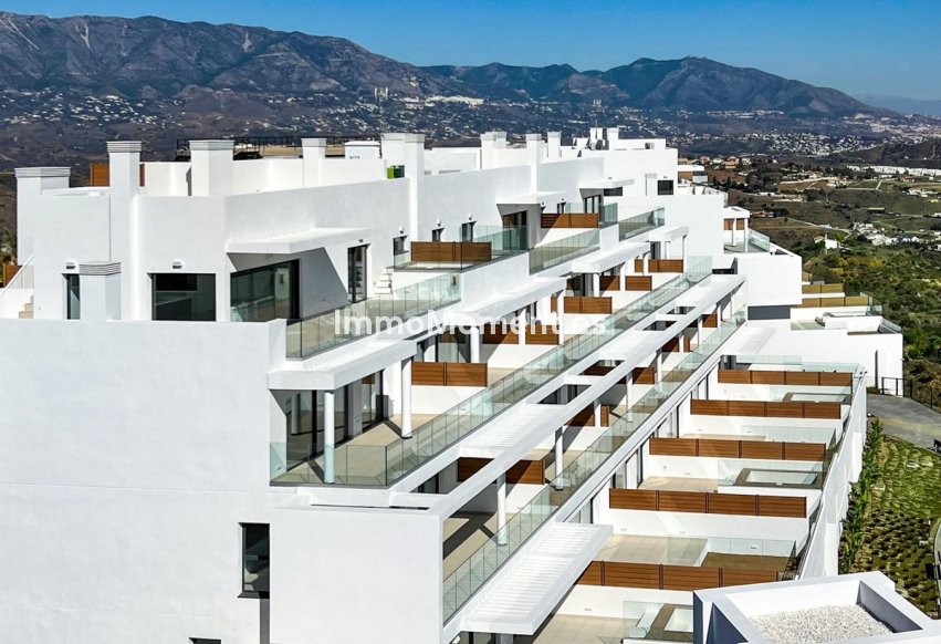 Resale - Apartment - Mijas - Calanova Golf