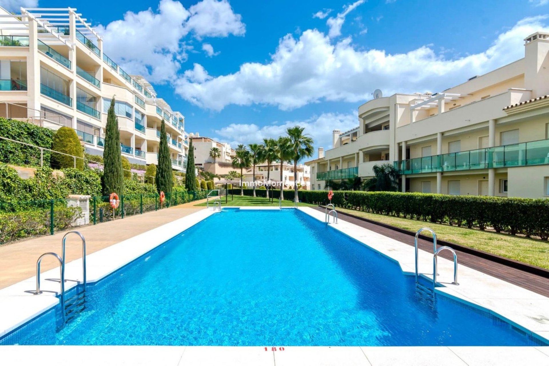 Resale - Apartment - Mijas - Cerros del Aguila