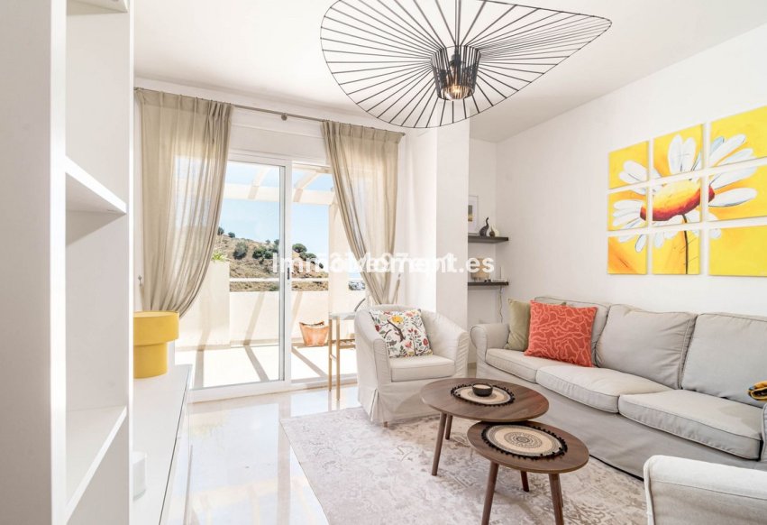 Resale - Apartment - Mijas Costa - Calahonda