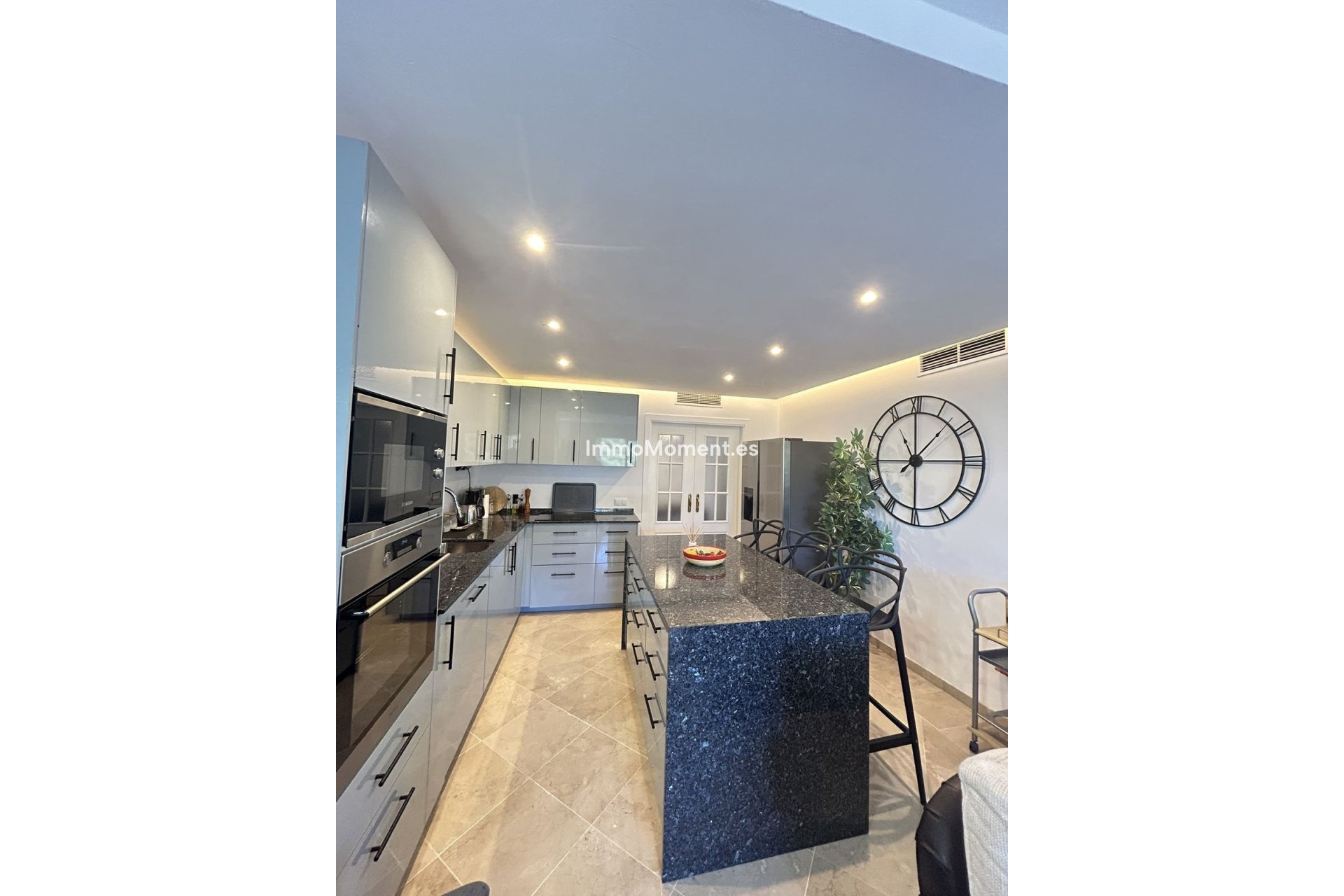 Resale - Apartment - Mijas Costa - Calahonda