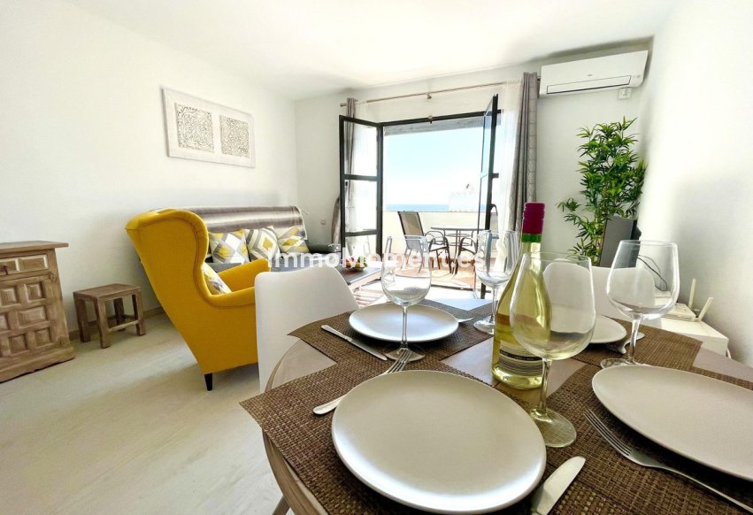 Resale - Apartment - Mijas Costa - Calahonda