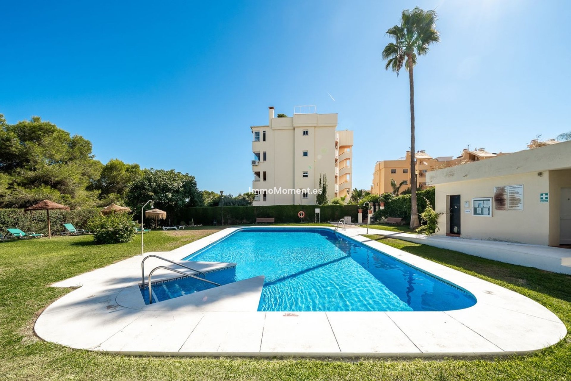 Resale - Apartment - Mijas Costa - Calahonda
