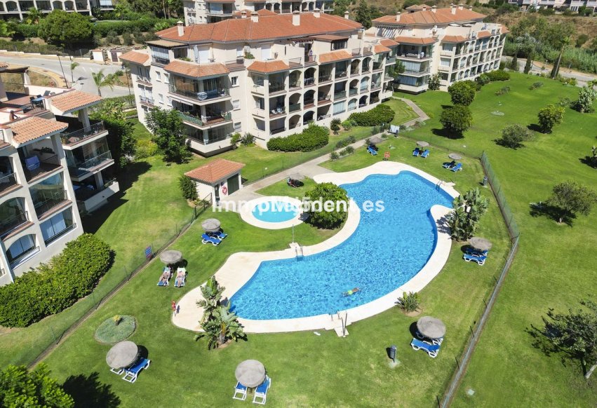 Resale - Apartment - Mijas Costa - El Faro