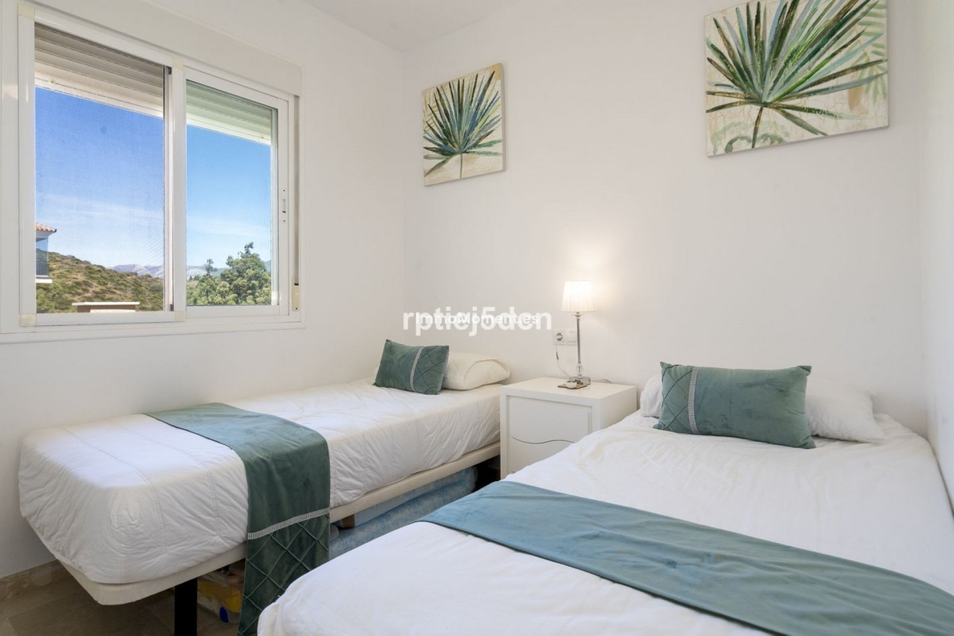 Resale - Apartment - Mijas Costa - El Faro