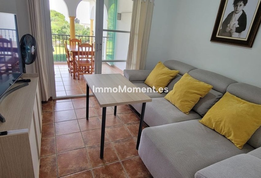 Resale - Apartment - Mijas Costa - El Faro