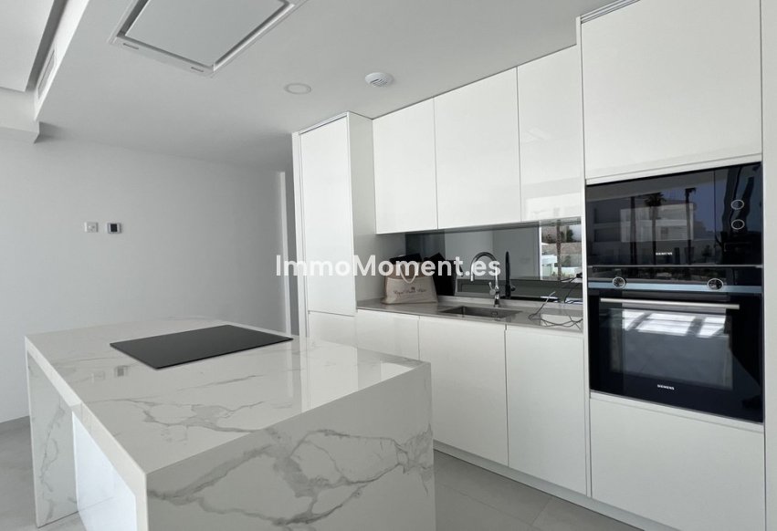 Resale - Apartment - Mijas - La Cala de Mijas