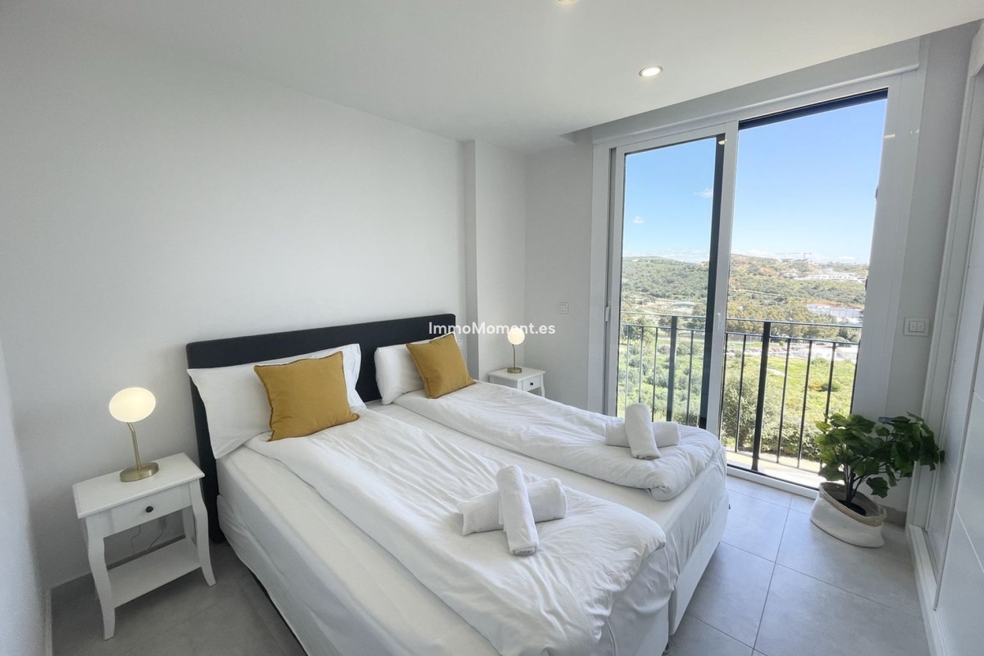 Resale - Apartment - Mijas - La Cala de Mijas
