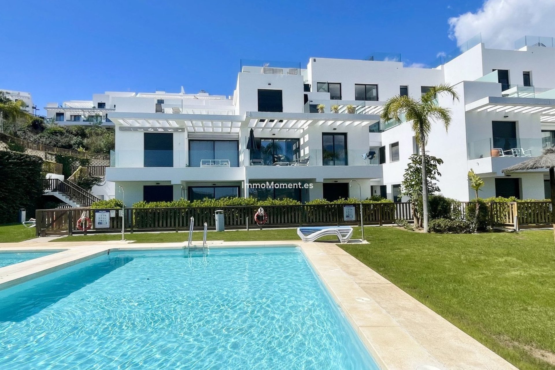 Resale - Apartment - Mijas - La Cala de Mijas