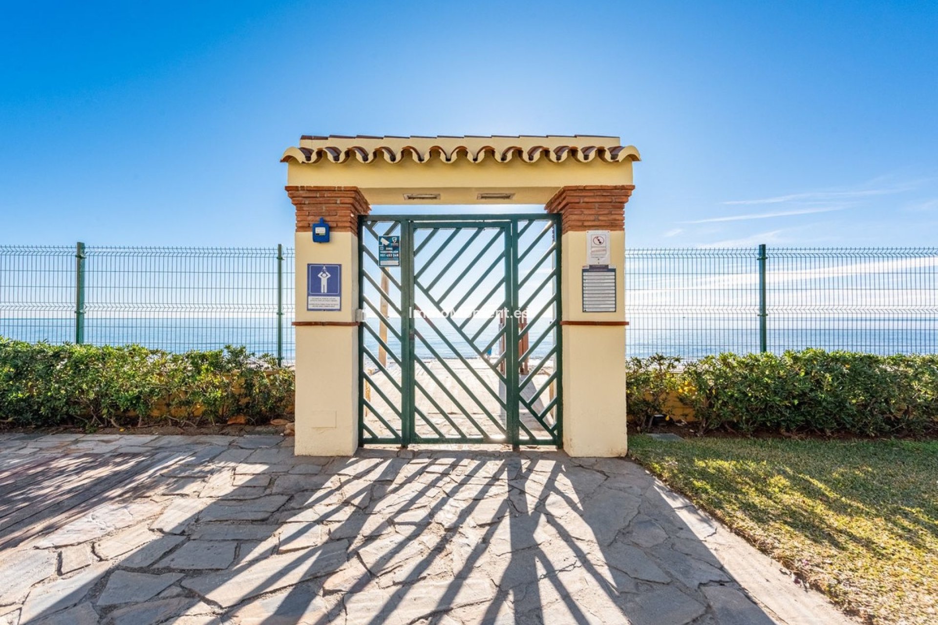 Resale - Apartment - Mijas - La Cala de Mijas