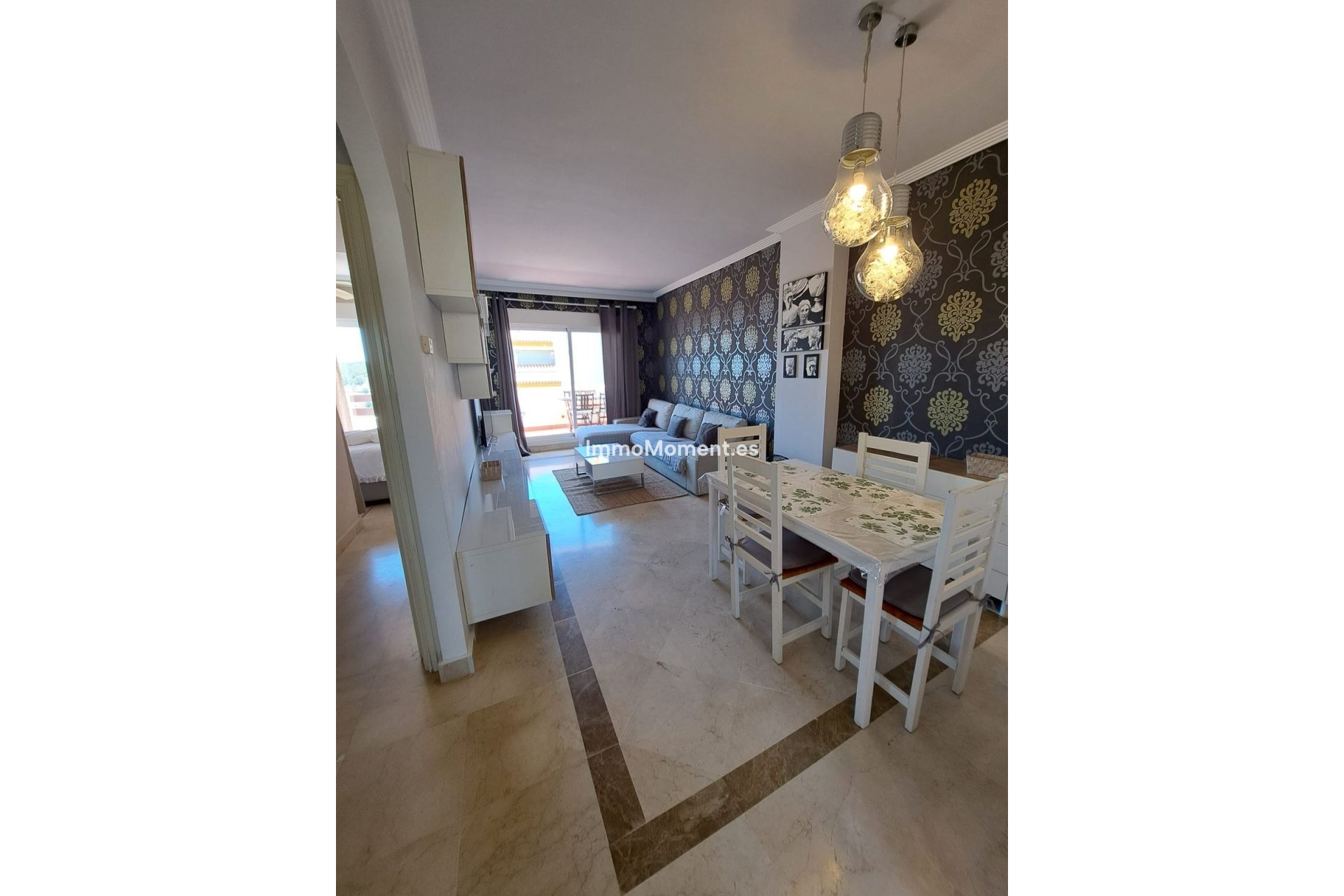 Resale - Apartment - Mijas - La Cala de Mijas