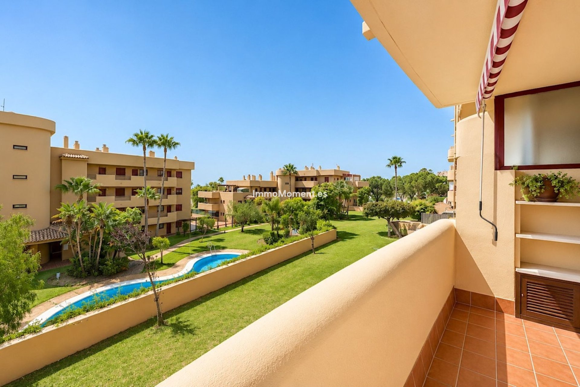 Resale - Apartment - Mijas - La Cala de Mijas