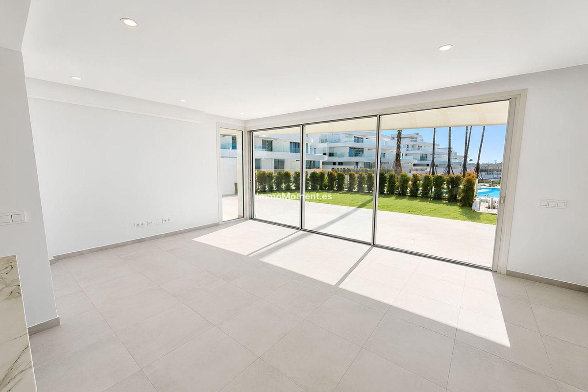 Resale - Apartment - Mijas - La Cala de Mijas