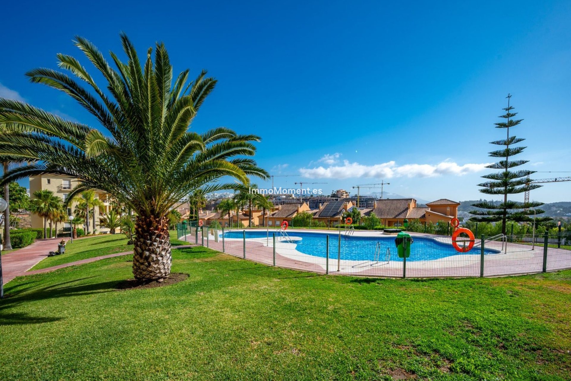 Resale - Apartment - Mijas - La Cala de Mijas