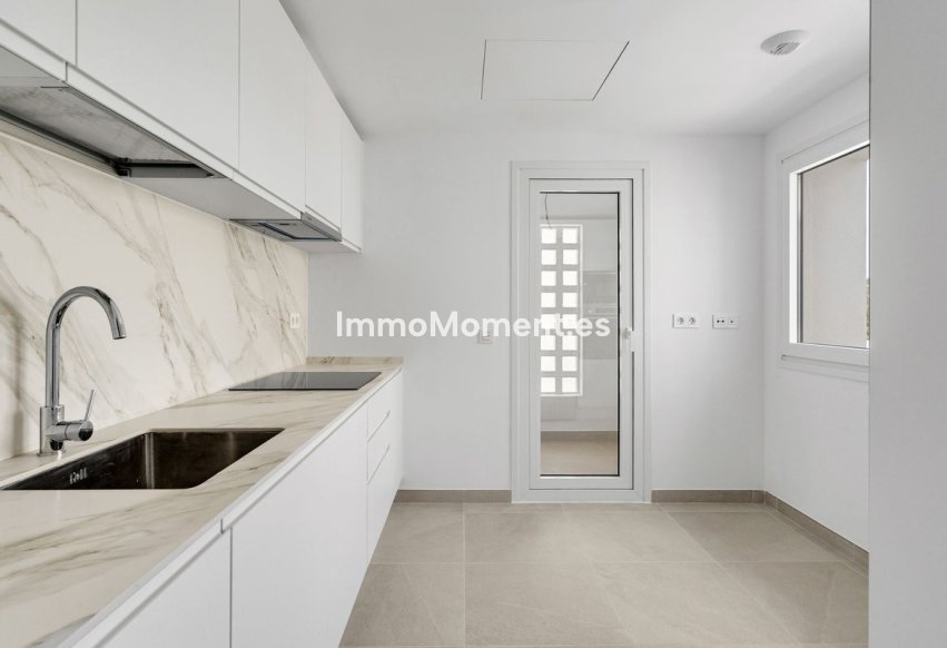 Resale - Apartment - Mijas - La Cala de Mijas