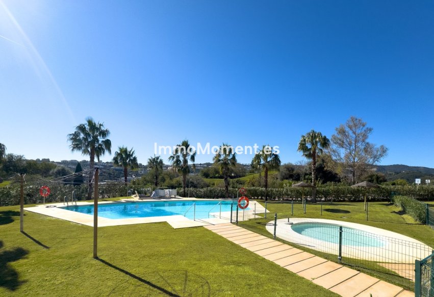 Resale - Apartment - Mijas - La Cala Golf