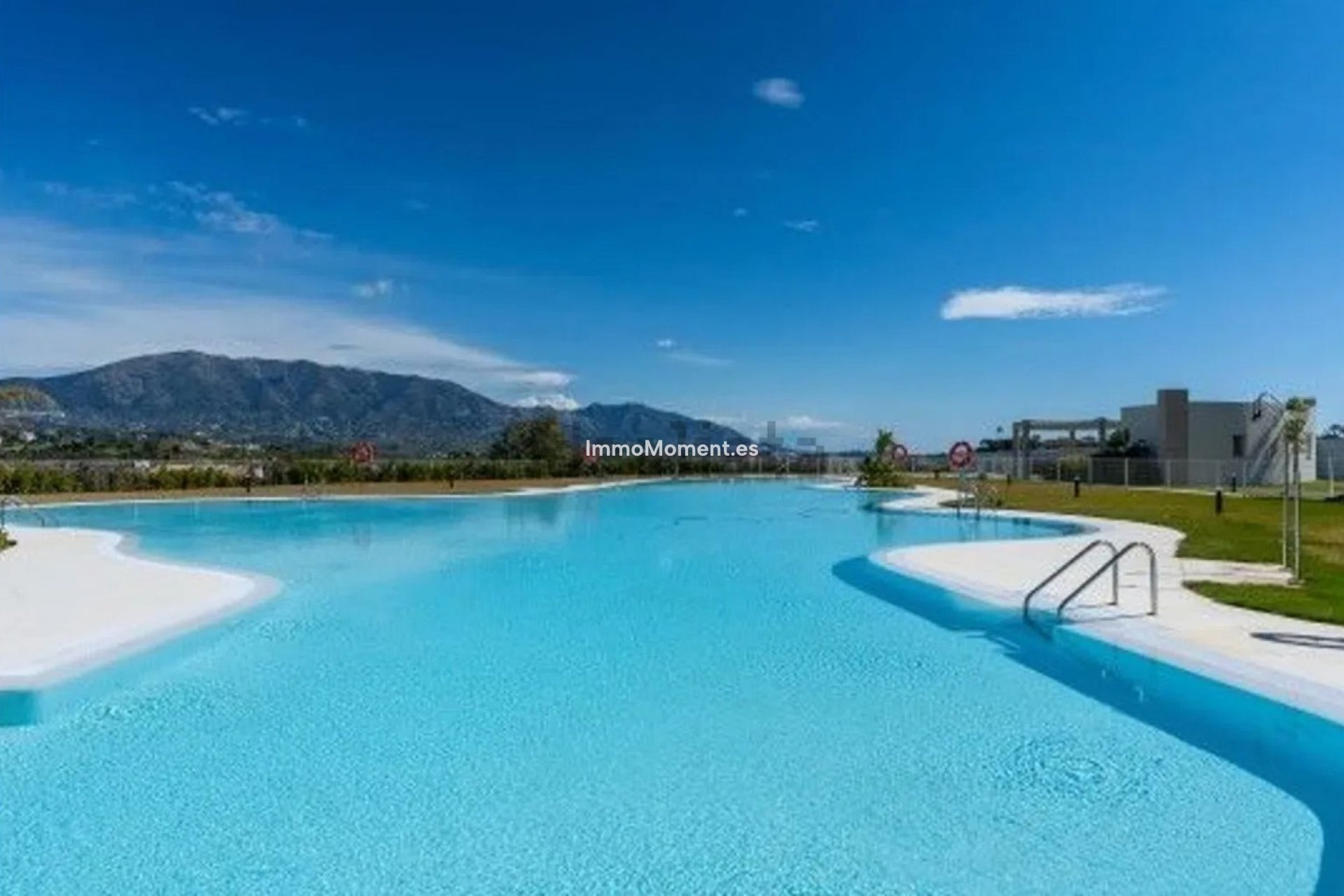 Resale - Apartment - Mijas - La Cala Golf