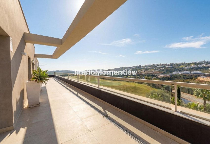 Resale - Apartment - Mijas - La Cala Golf