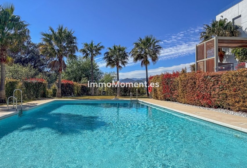 Resale - Apartment - Mijas - La Cala Golf