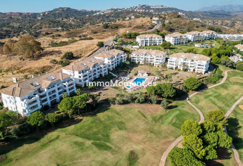 Resale - Apartment - Mijas - La Cala Golf