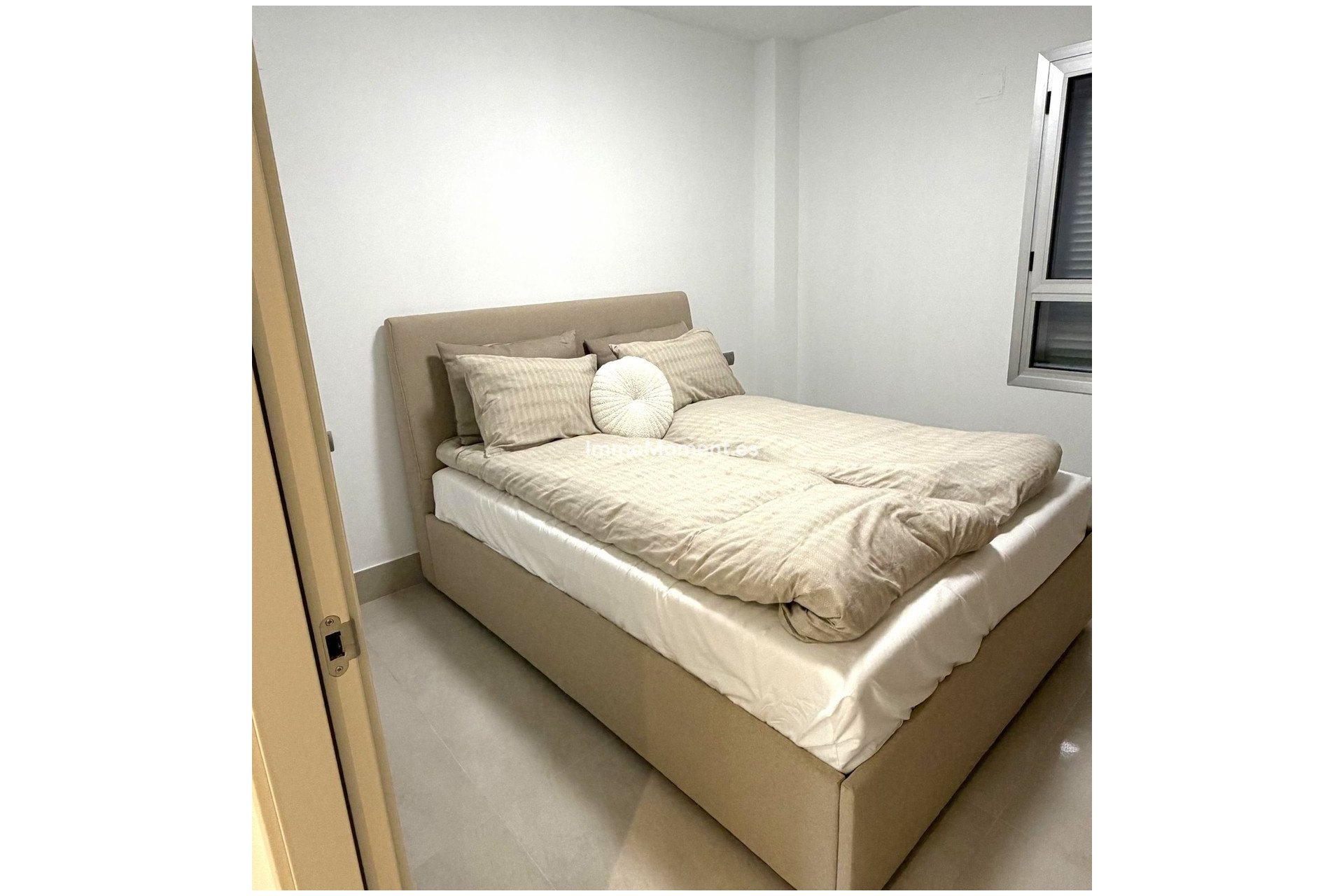Resale - Apartment - Mijas - La Cala Golf