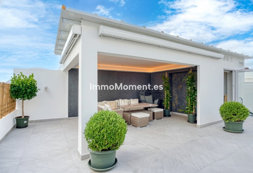 Resale - Apartment - Mijas - La Cala Golf