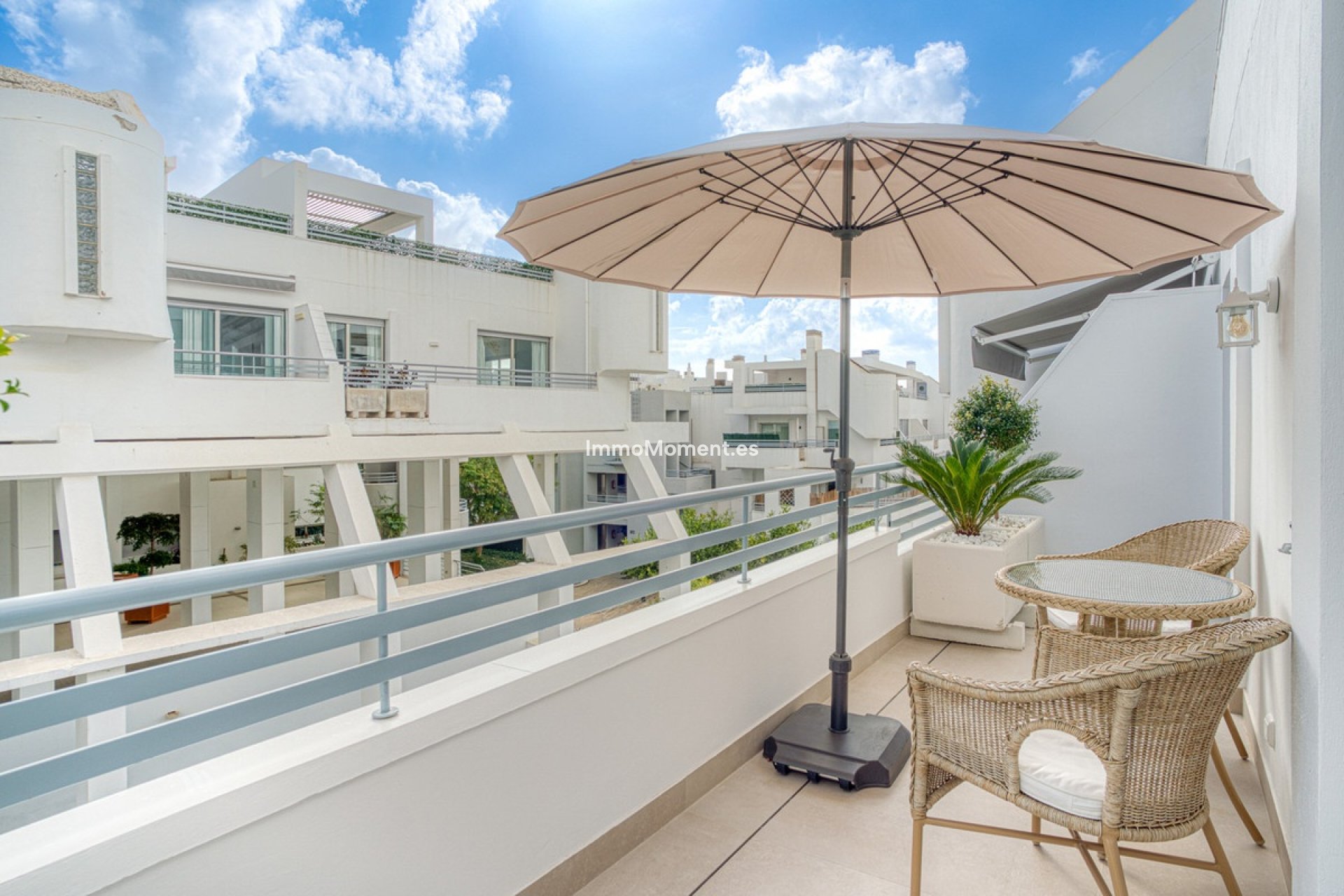 Resale - Apartment - Mijas - La Cala Golf