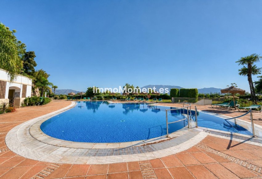 Resale - Apartment - Mijas - La Cala Golf