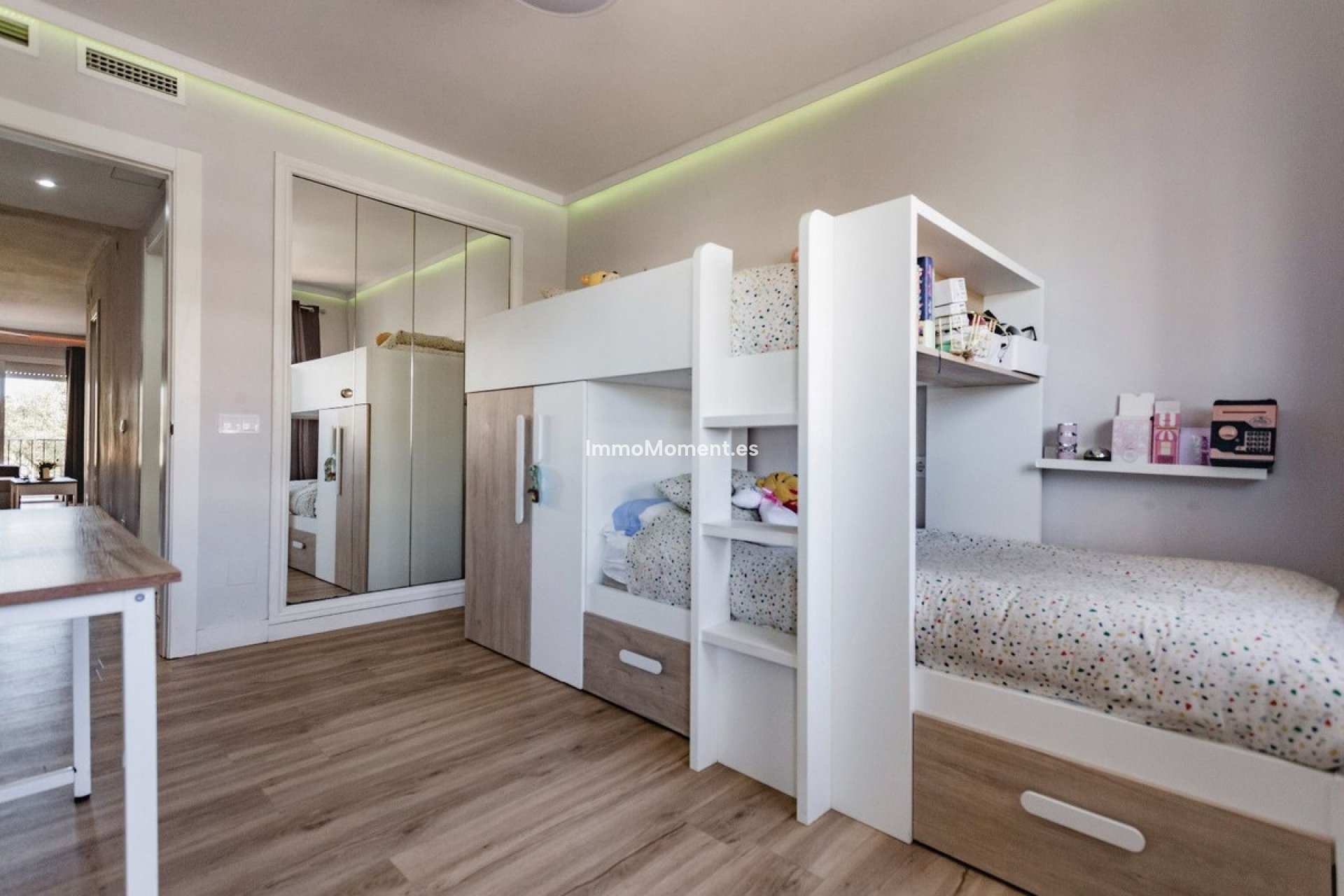 Resale - Apartment - Mijas - Mijas Centro