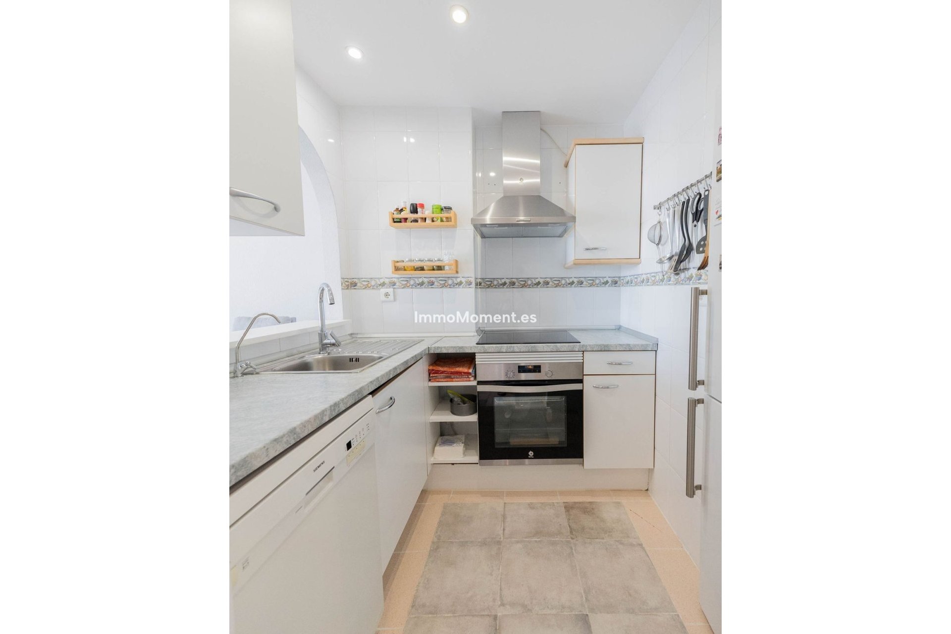 Resale - Apartment - Mijas - Mijas Costa