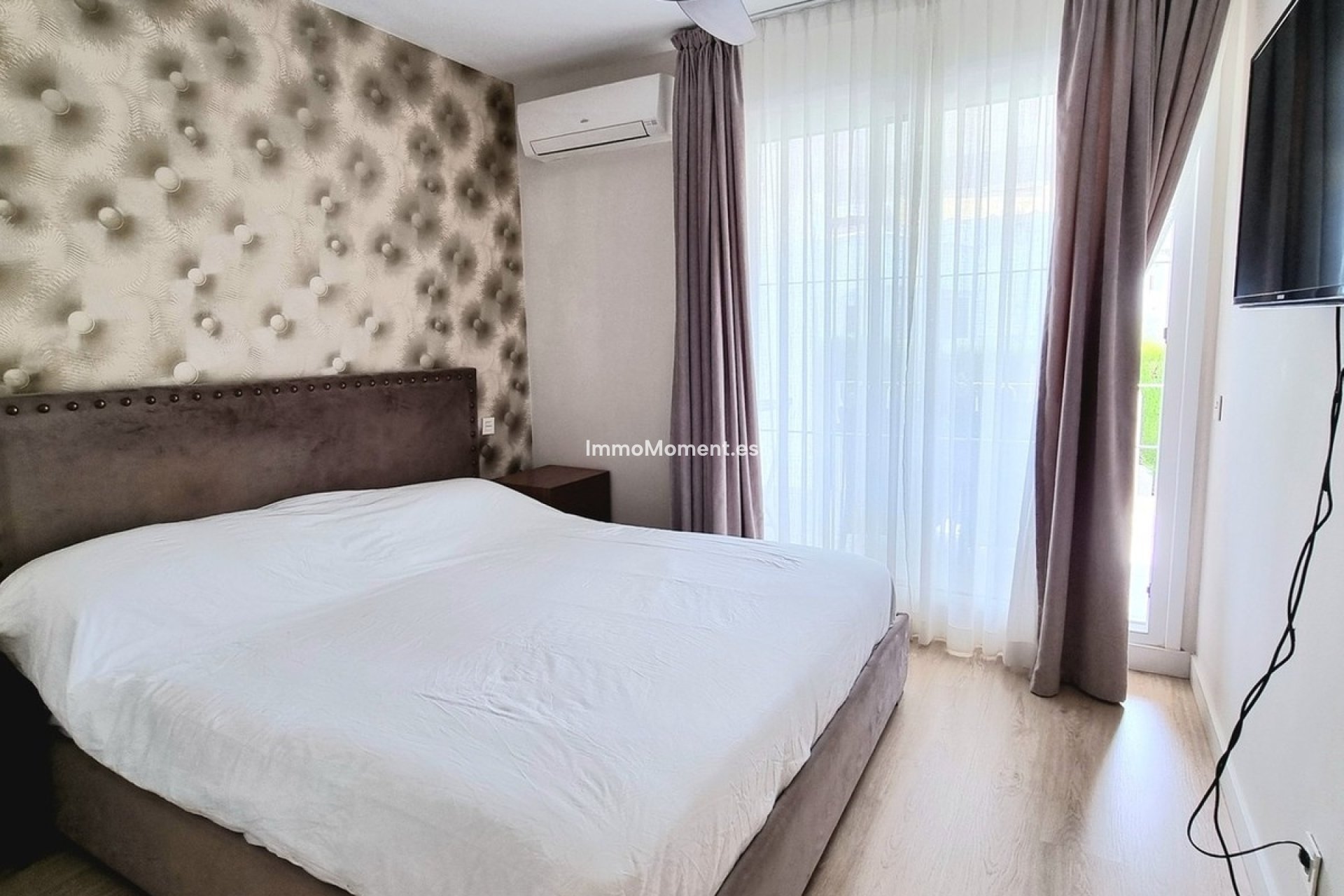 Resale - Apartment - New Golden Mile