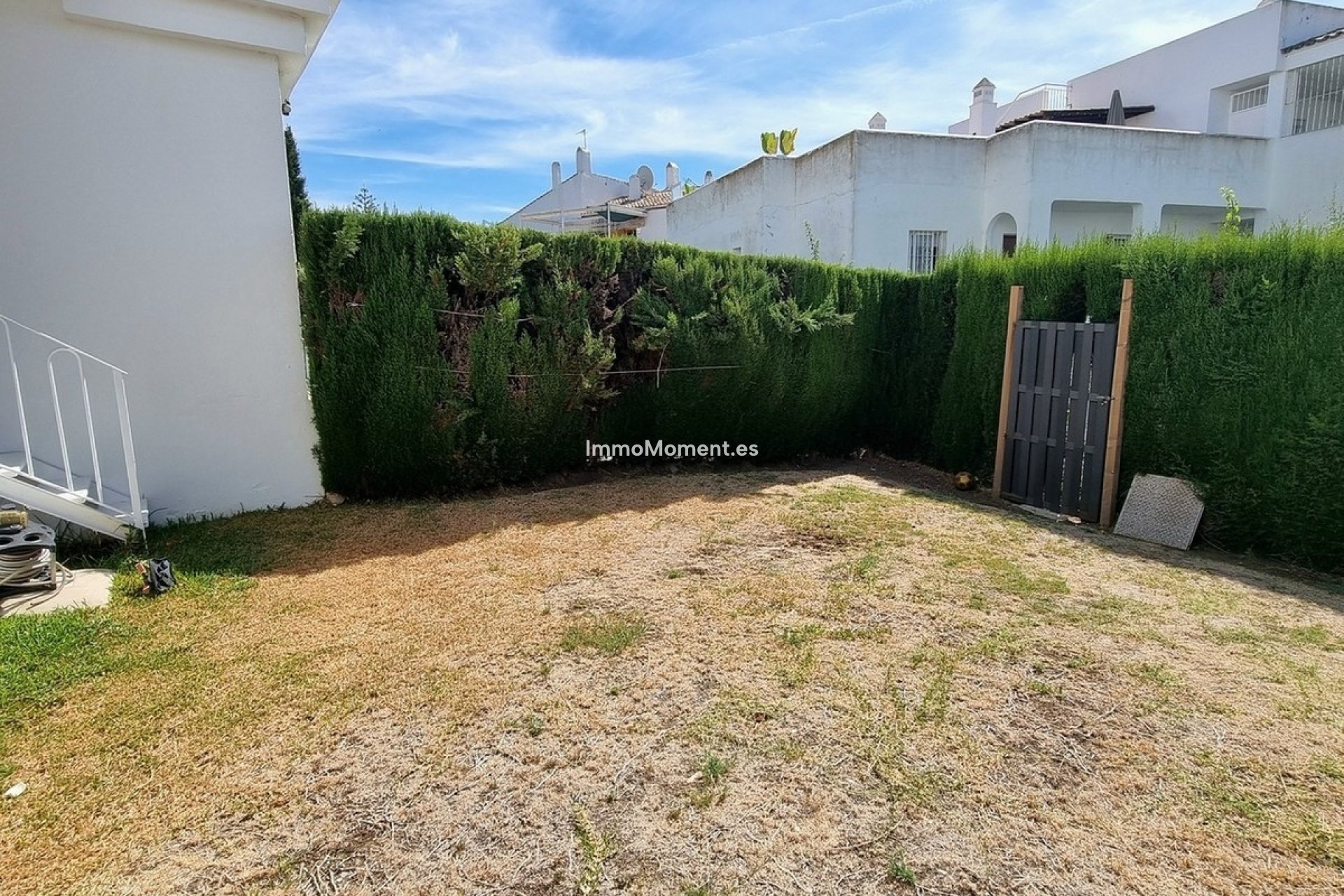 Resale - Apartment - New Golden Mile