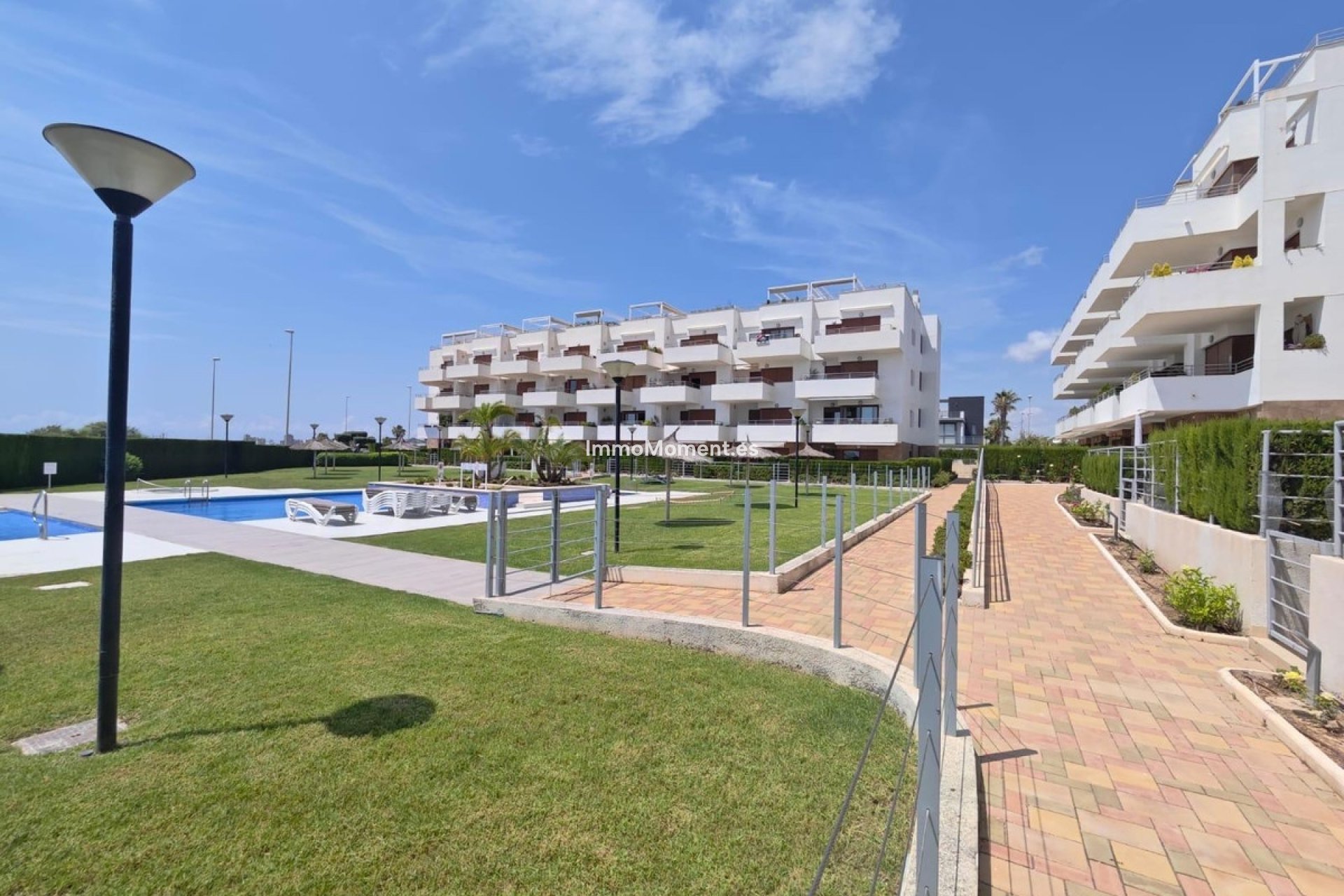 Resale - Apartment - Orihuela - Cabo roig - La Zenia