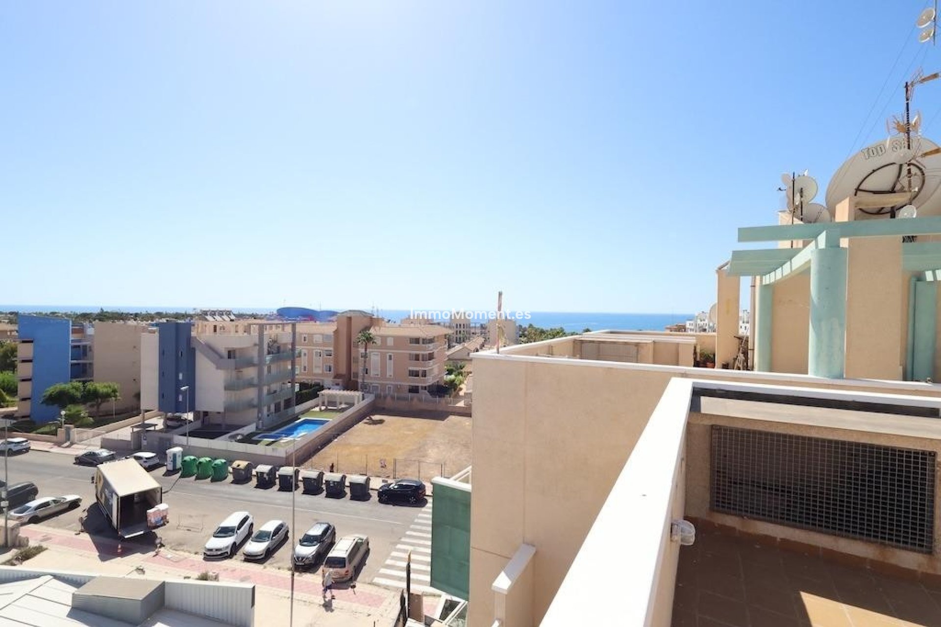 Resale - Apartment - Orihuela - Cabo roig - La Zenia