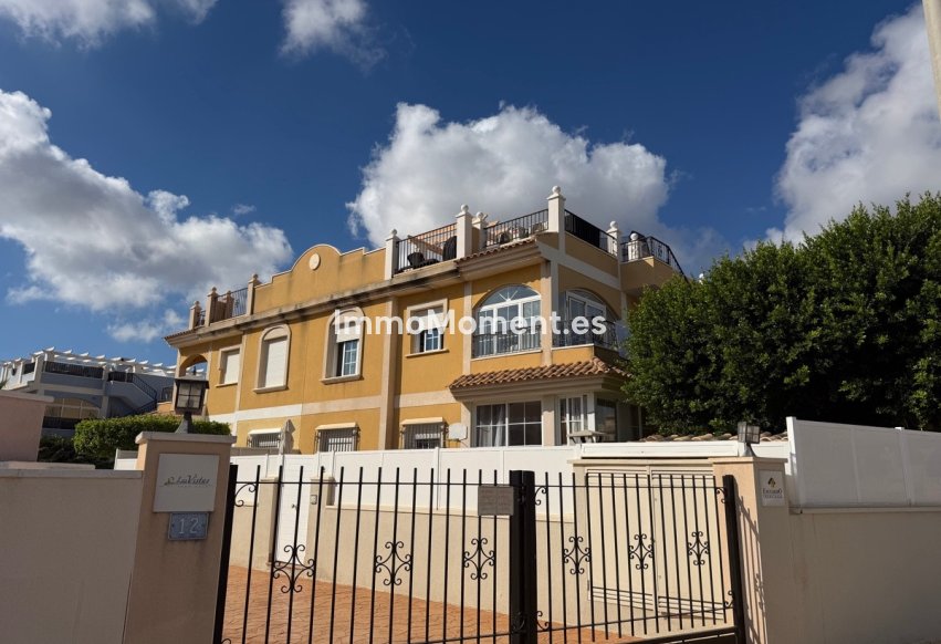 Resale - Apartment - Orihuela Costa - Cabo roig - La Zenia