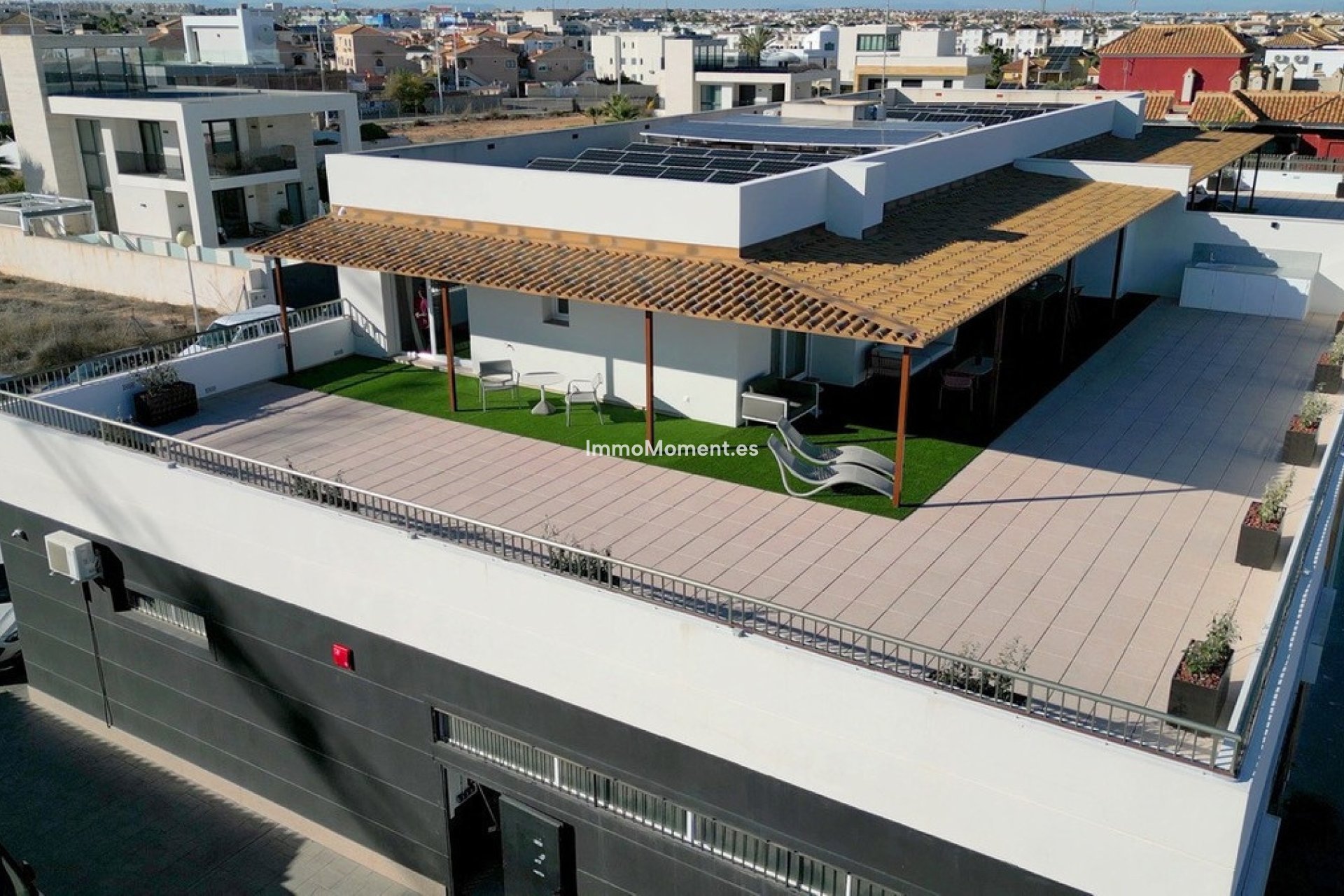 Resale - Apartment - Orihuela Costa - Cabo roig - La Zenia
